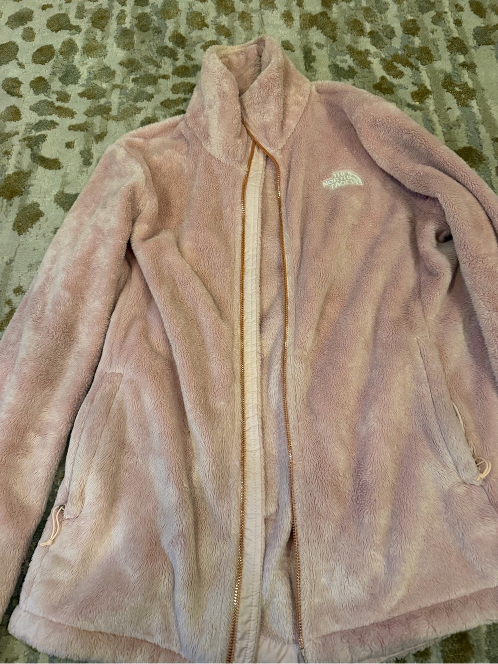 The North Face Plush Teddy Jacket in Dusty Pink